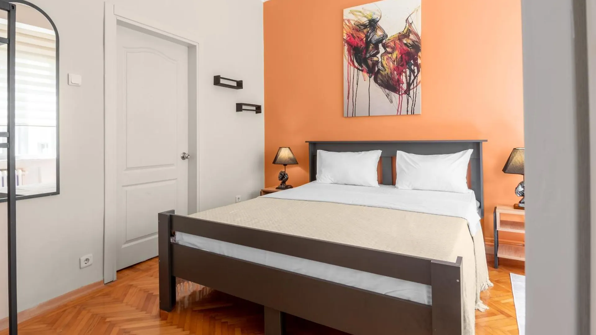 Fully Equipped & Modern Designed Spectacular 3Br Apartment Istanbul
