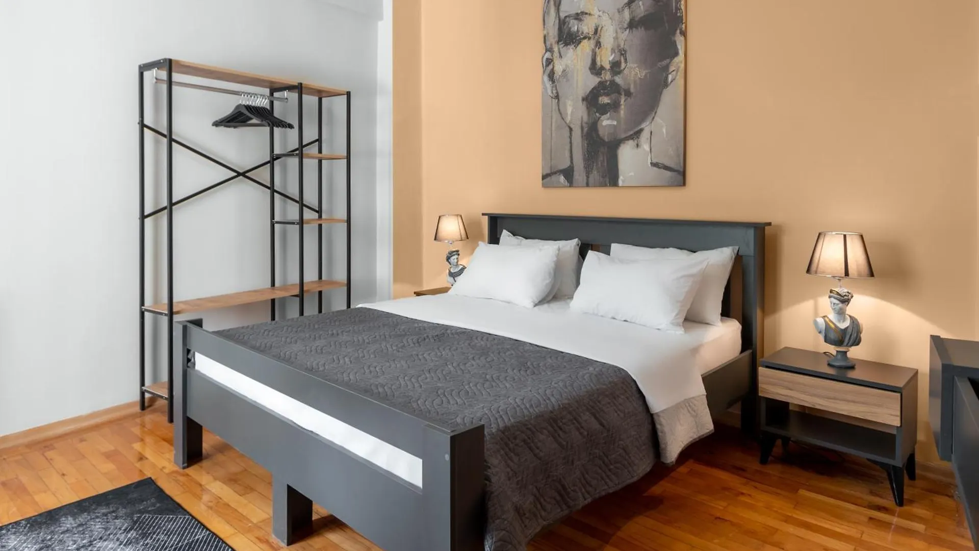 Fully Equipped & Modern Designed Spectacular 3Br Apartment Istanbul